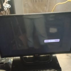 LG 32" TV Monitor 