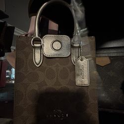 Coach handbag