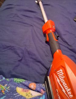 Wireless weed wacker