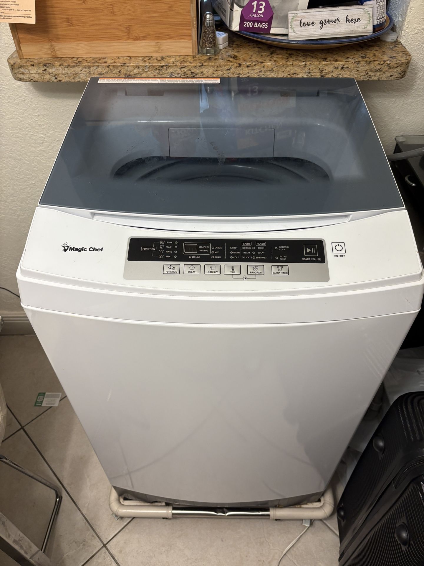 Magic Chef Washer/Lavadora