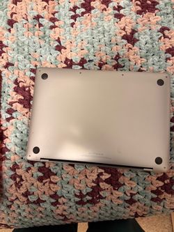 2017 i3 MacBook Pro