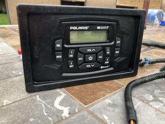 Polaris dash radio MB Quarts