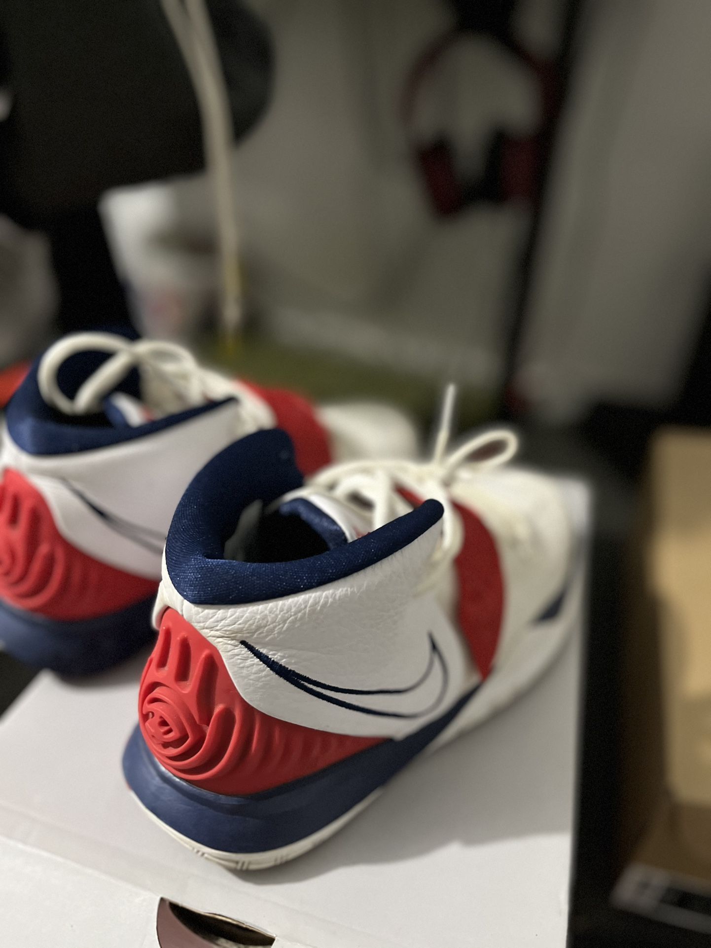 kyrie shoes