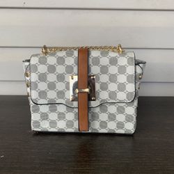 Crossbody/shoulder Purse