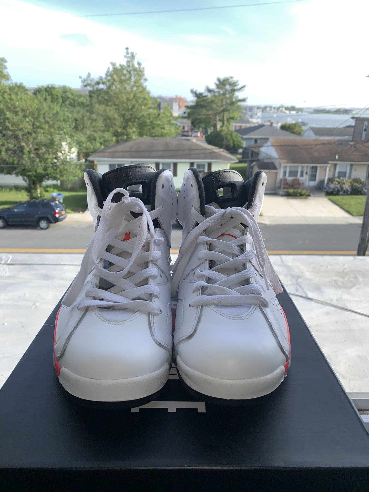 Jordan Retro 6 Infrared White Sz 8.5 Men