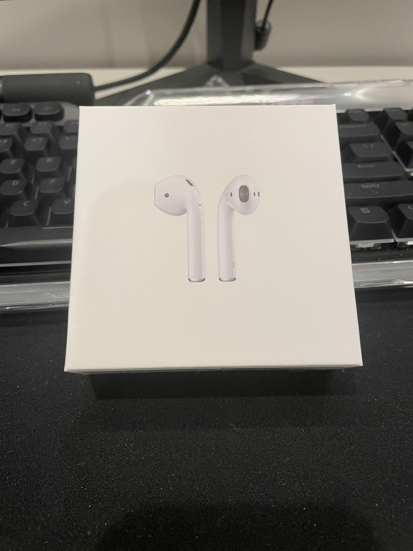 Apple AirPods Gen 1