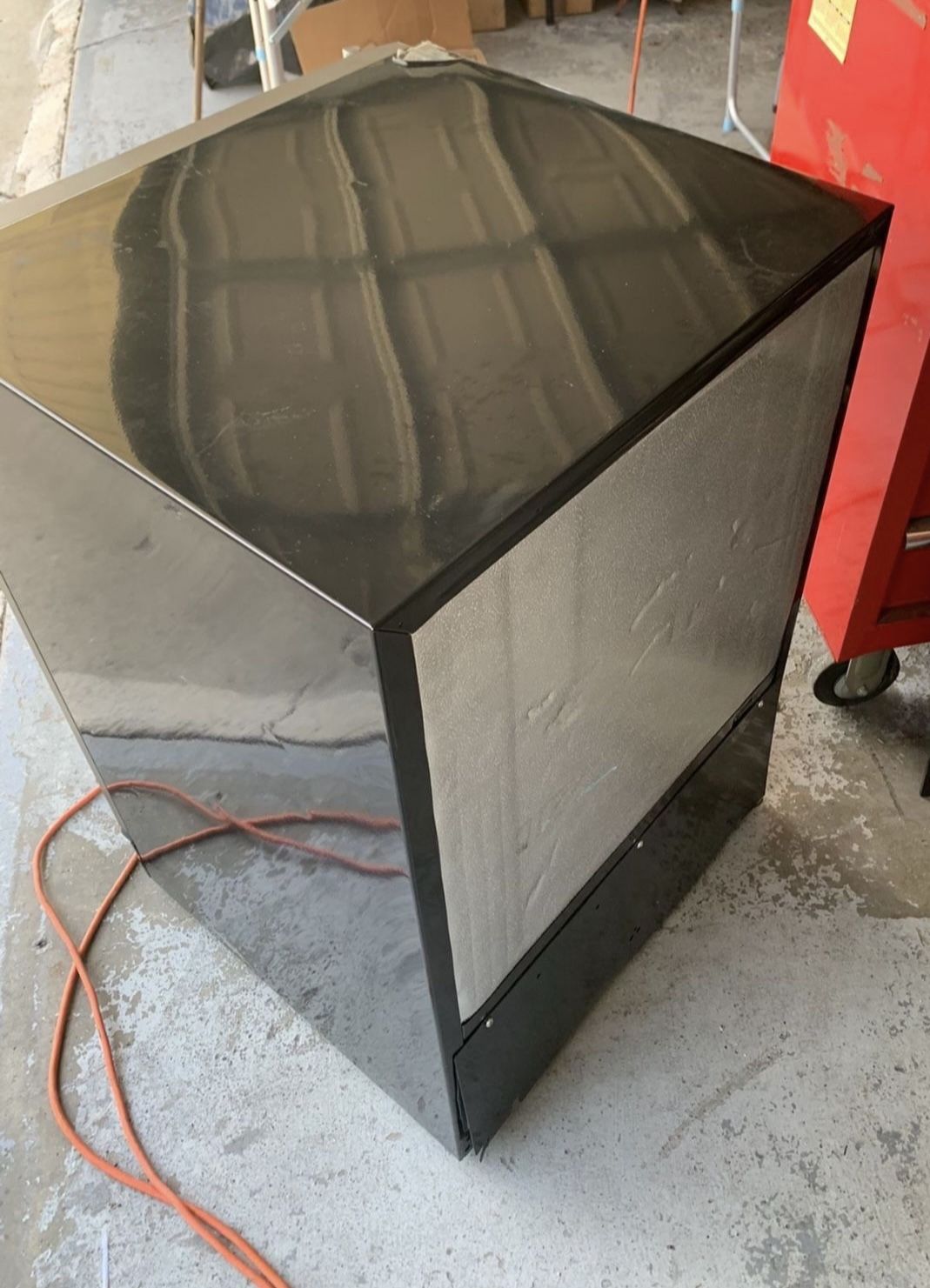 GE Monogram wine chiller/Wine Cooler/ Wine Fridge for Sale in Evanston