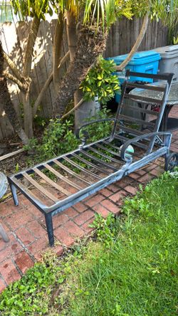 Patio furniture FREE