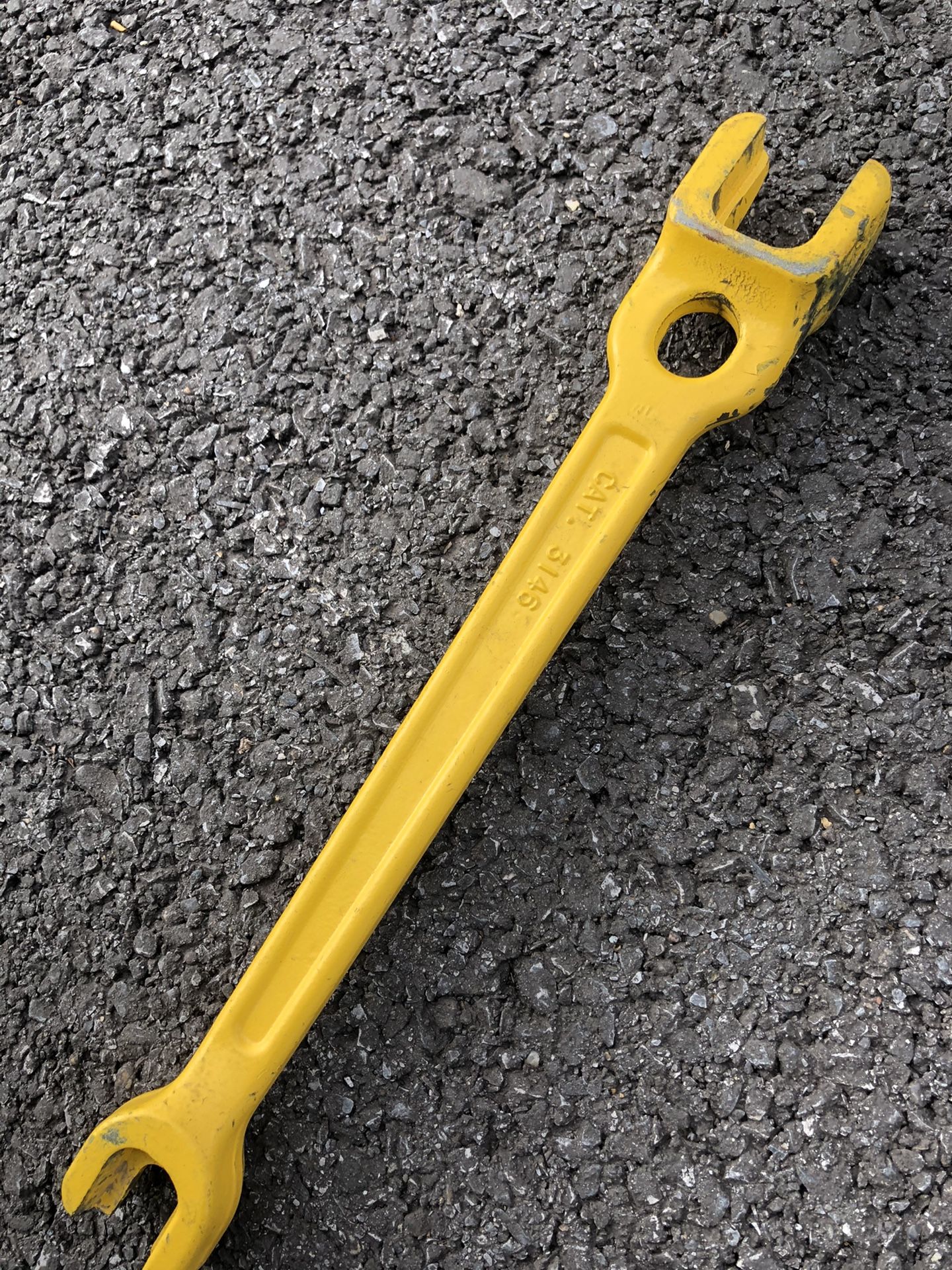 Bell wrench