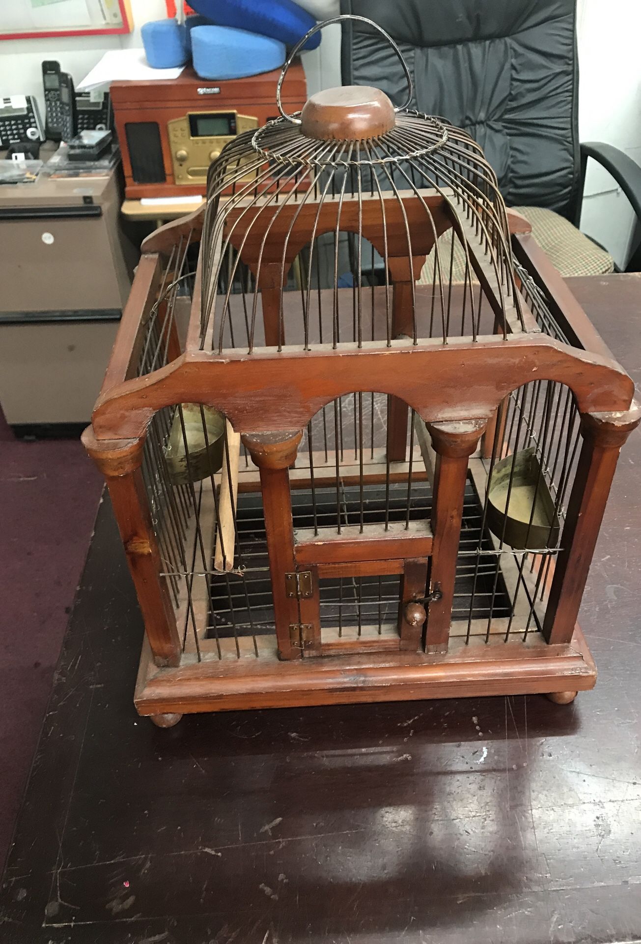 Birdcage decor