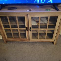 Wood entertainment center with 2doors