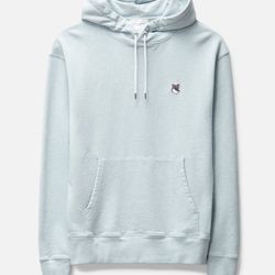 MAISON KITSUNÉ Light Blue Classic Pullover Hoodie with Grey Fox Patch