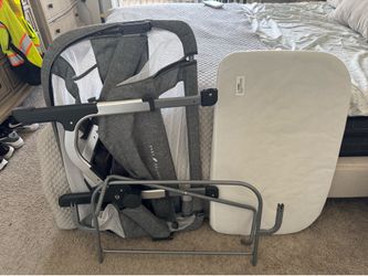 Baby Delight Bedside Bassinet