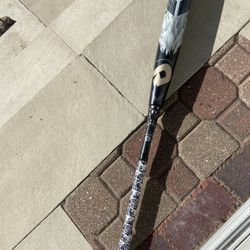 Baseball Bat 33.  (willing To Ship)