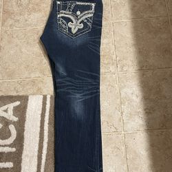 ROCK REVIVAL JEANS