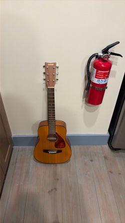 Vintage beautiful Yamaha Mini Acoustic Guitar