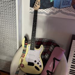 Electric Guitar - Yellow 