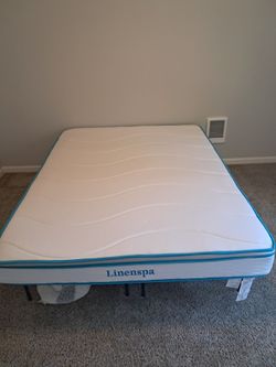 FREE Queen Mattress (Linenspa)