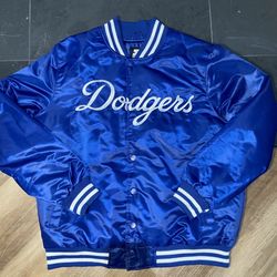 Jacket / Sweater 🥼