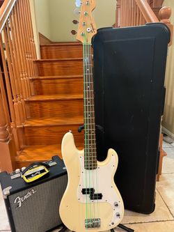 Squier Affinity Vintage Precision Bass w/ Hardshell Case, Fender Rumble 15