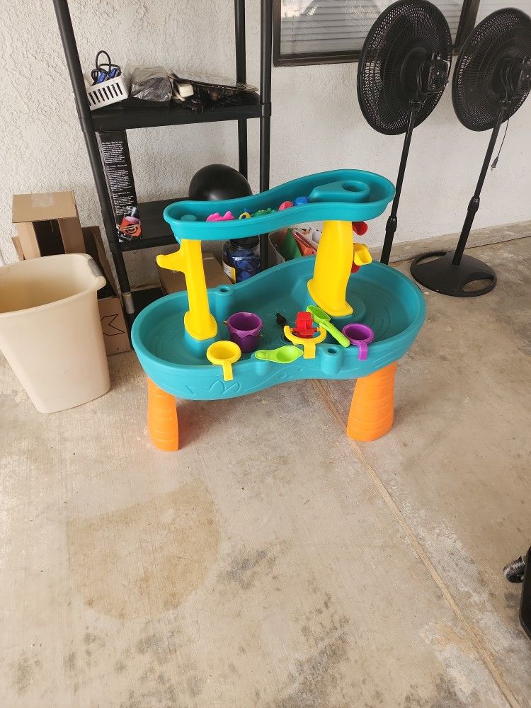 Kids Water Table