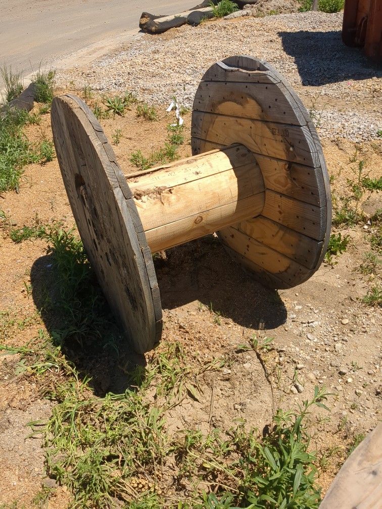 Industrial Wooden Spool (Cable Reel) Great For Woodworking Projects