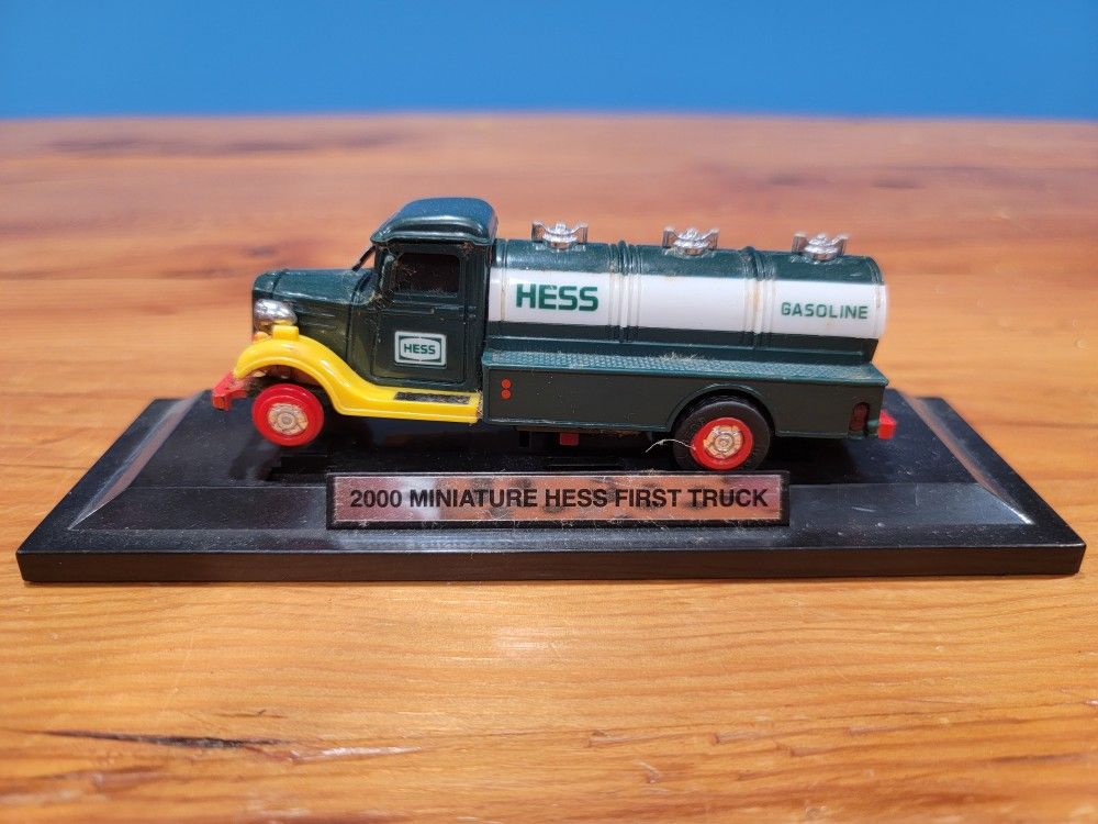 2000 Miniature Hess First Truck