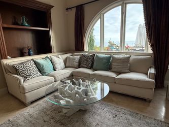 Sectional sofa