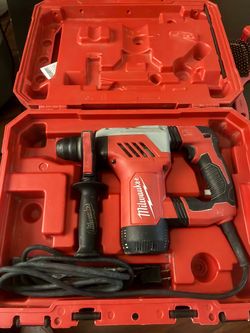 Milwaukee rotary hammer