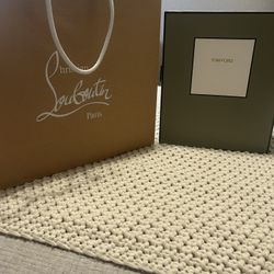 Size 39 ——8 Or 8.5 Women’s Size Us