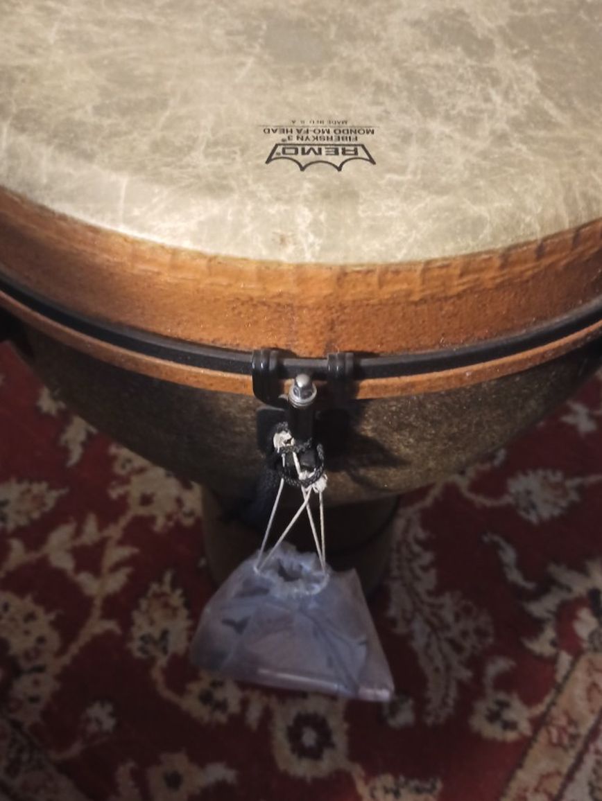 Remo Mondo Designer Series Key-Tuned Djembe Earth 27 x 16 in.
