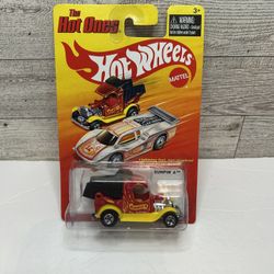 Hot wheels The Hot Ones Red  ‘2011 Dumpin A • Die Cast Metal • Made in Thailand