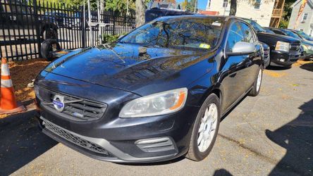 2015 Volvo V60