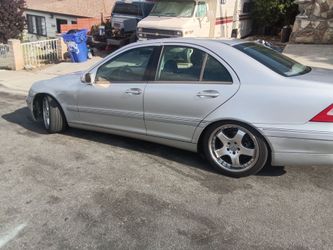 Mercedes Benz