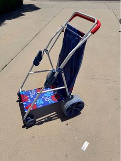 Wonder wheeler beach cart