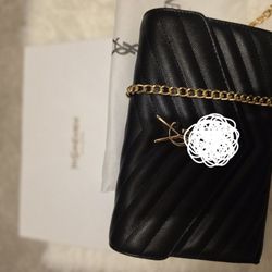 Black Purse