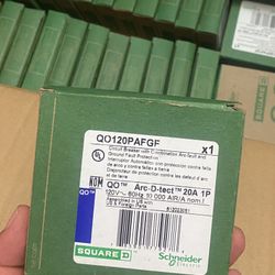 Breakers Square D (QO)