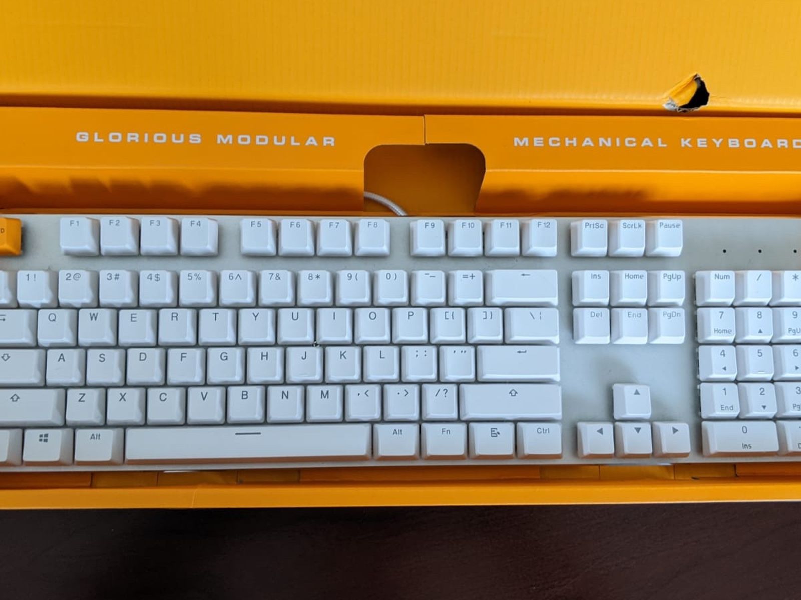 GMMK Ice White Keyboard (Full Size) And