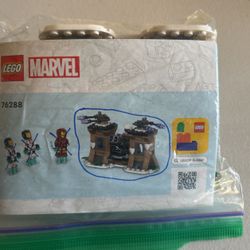 1 Lego battle pack marble