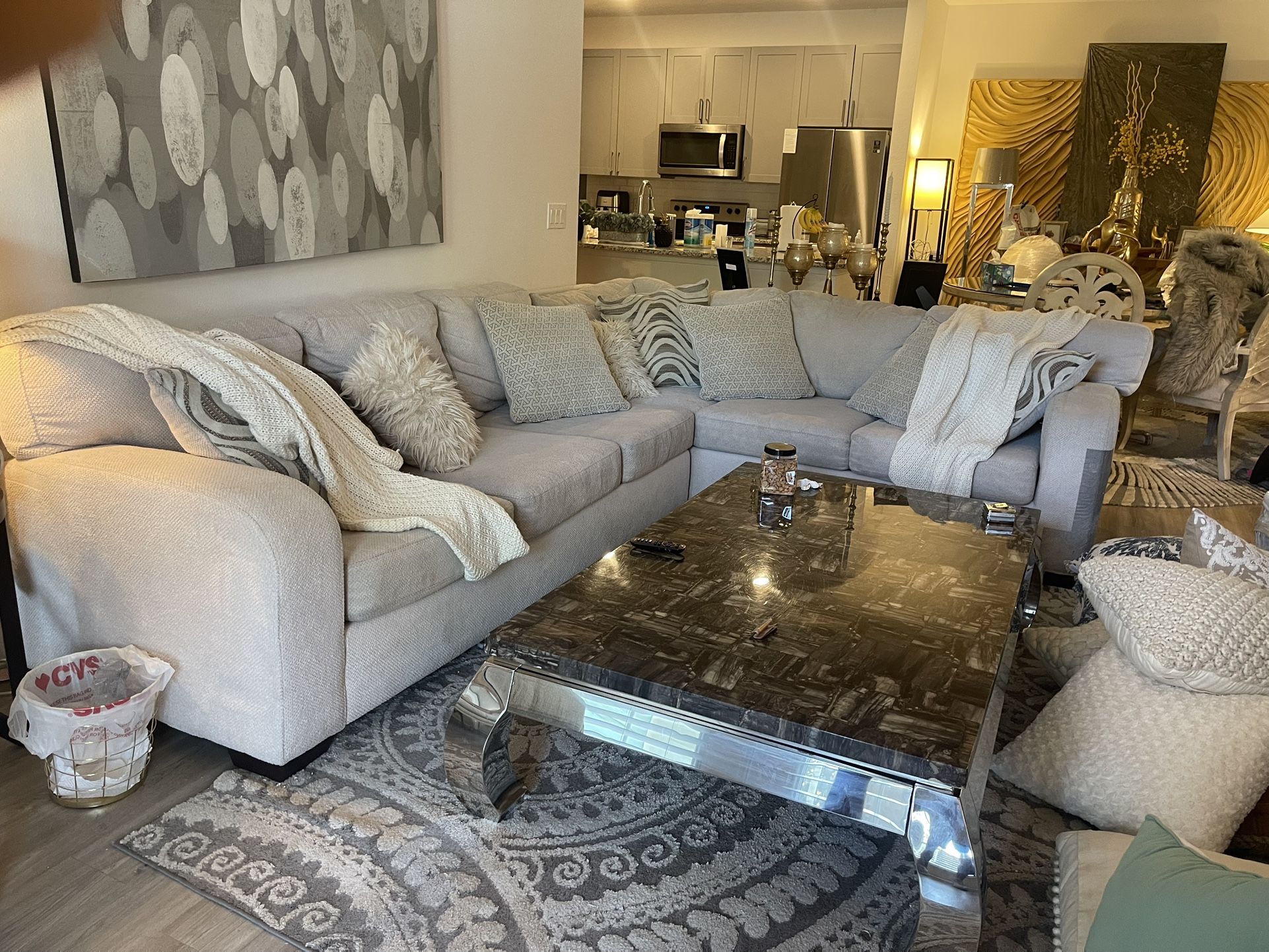 Sofa + option to buy table