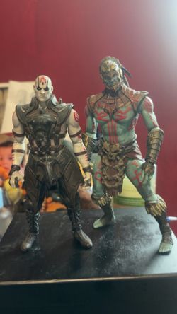 Mortal Kombat 5 Figures Sets take them all “no weapons”