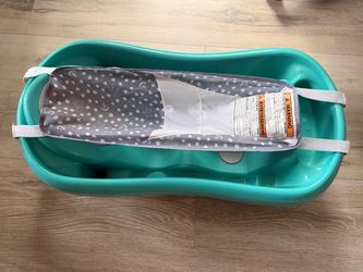 Free baby bath tub