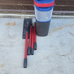 Microfiber flat mop system