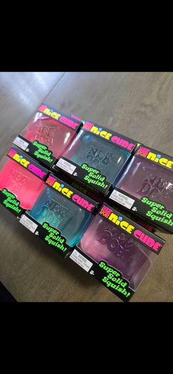Needoh cubes