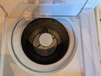 Estate by Whirlpool corporation. Not sure the model number
