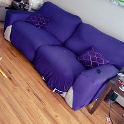 free reclyner sofa 
