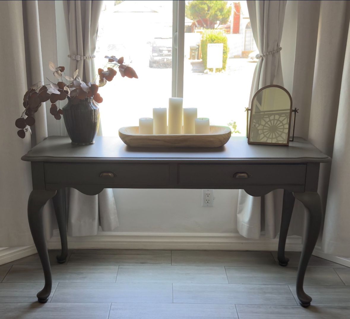 THOMASVILLE Entry Table
