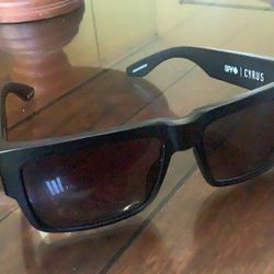 SPY CYRUS GLASSES 