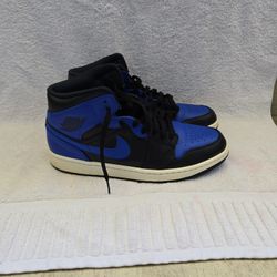 Jordan Mid 1 Hyper Royal