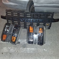 2019 / 2022 Chevrolet silverado headlights and grill